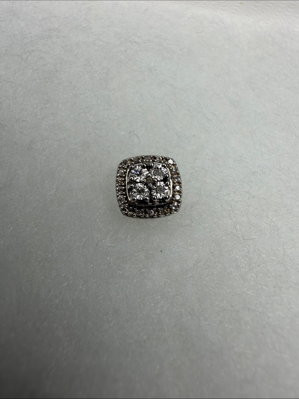 925 Sterling Silver 1/10 CT TW Diamond  Stud Earring - Single